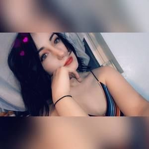 Meet your Posher, Cassie